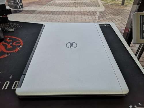 **EXCELLENT ULTRABOOK**DELL LATITUDE E7440*i5VPRO-4310U*4GB RAM*128GB SSD*BACKLIT KEYBOARD*FHD*3G*